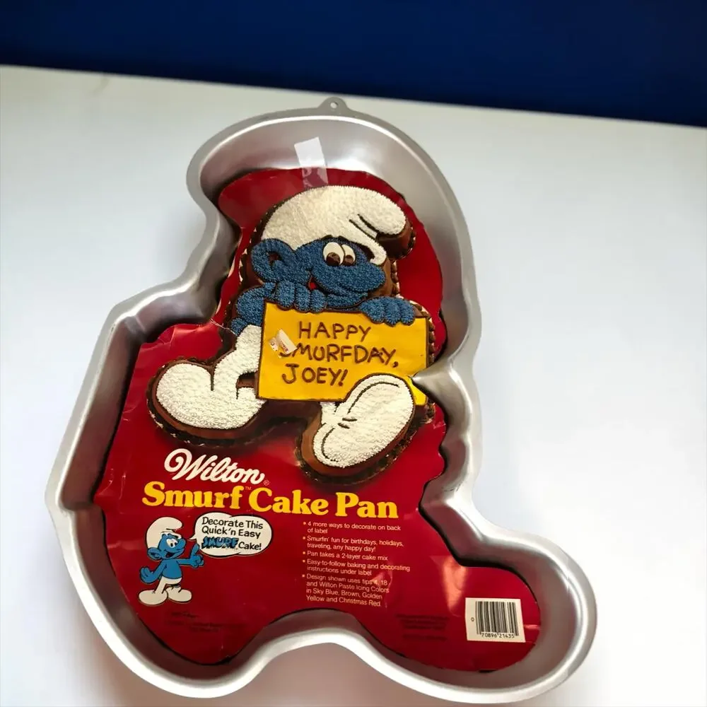 Vintage 1983 Wilton Smurf Cake Pan Holding Sign #2105-5435 Peyo Complete